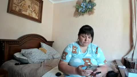 SweetLenaandNatalia online show from August 5, 2026, 6:38 am