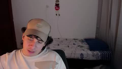 Lian online show from November 15, 2025, 12:08 am