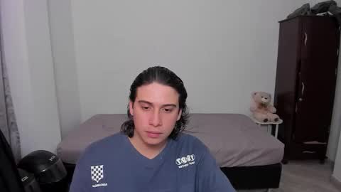 Lian online show from February 5, 2026, 3:22 am