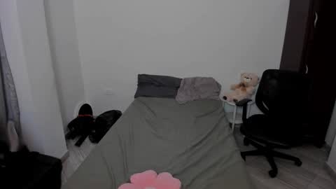 Lian online show from March 15, 2026, 3:34 am