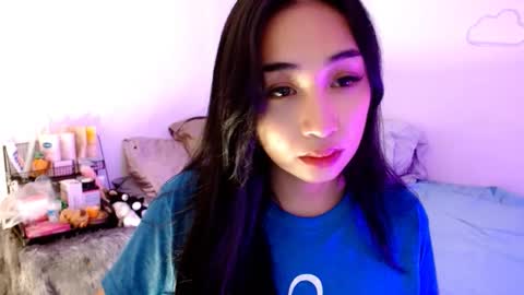 Lilly online show from November 2, 2025, 2:14 am