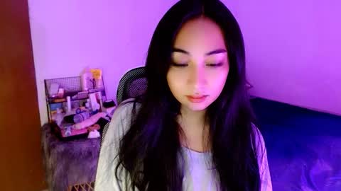 Lilly online show from December 15, 2025, 3:44 am