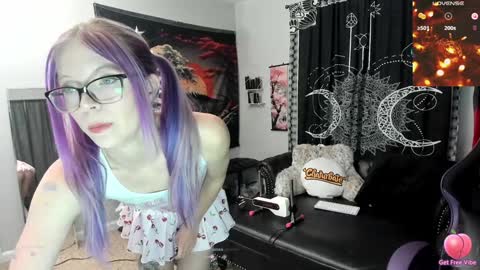 Sweetlilraven online show from December 23, 2024, 2:45 am