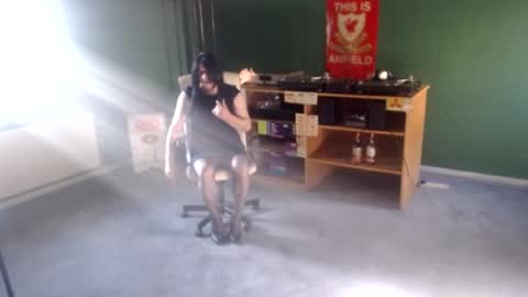 sweetlouise69 online show from August 7, 2026, 6:48 am