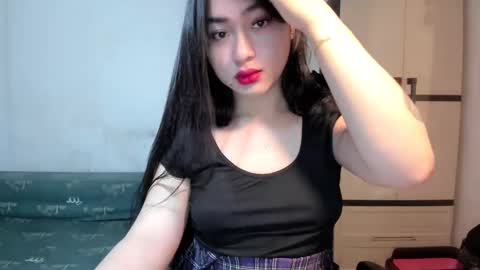 Snapshot of sweetlovepinay04 chatting on December 2, 2024, 2:20 am Zoe online show from December 2, 2024, 2:20 am