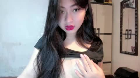 Snapshot of sweetlovepinay04 chatting on December 8, 2024, 7:11 pm Zoe online show from December 8, 2024, 7:11 pm