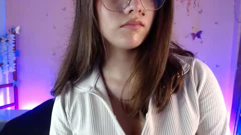 Sweetlu online show from October 18, 2025, 7:25 pm