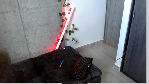 Snapshot of sweetmagic6 chatting on September 15, 2025, 7:36 pm sweetmagic6 online show from September 15, 2025, 7:36 pm