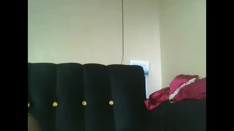 Snapshot of sweetmama06 chatting on October 22, 2025, 1:11 pm sweetmama06 online show from October 22, 2025, 1:11 pm