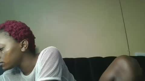 Snapshot of sweetmama06 chatting on October 24, 2025, 11:28 am sweetmama06 online show from October 24, 2025, 11:28 am