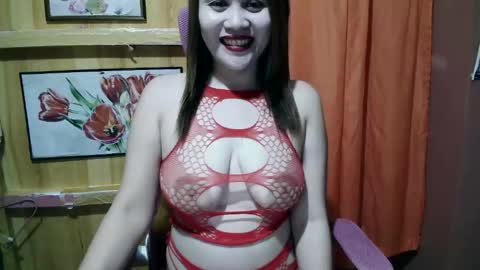 Snapshot of sweetmaria96 chatting on November 15, 2025, 10:37 pm sweet maria online show from November 15, 2025, 10:37 pm