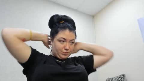 Snapshot of sweetmarylove chatting on October 19, 2025, 9:21 am sweetmarylove online show from October 19, 2025, 9:21 am