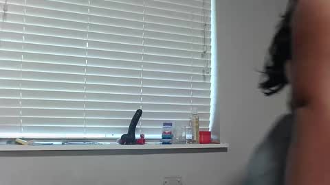 Snapshot of sweetmaylaxxx chatting on October 1, 2025, 8:37 pm Sweet Mayla online show from October 1, 2025, 8:37 pm