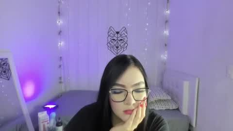 Snapshot of sweetmeline chatting on October 1, 2025, 2:45 pm MELINE online show from October 1, 2025, 2:45 pm