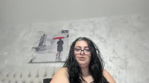 sweetmiki9 online show from May 12, 2026, 7:55 pm