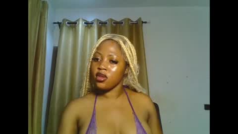 Snapshot of sweetmila9 chatting on July 7, 2026, 6:47 am sweetmila9 online show from July 7, 2026, 6:47 am