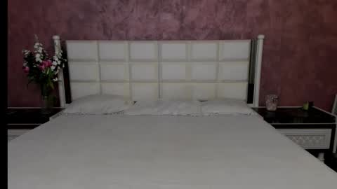 Claudia online show from December 14, 2025, 10:47 pm