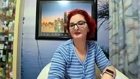 Snapshot of sweetmom4you chatting on January 22, 2025, 10:50 am sweetmom4you online show from January 22, 2025, 10:50 am