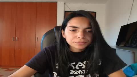 Sweet Mysterious online show from September 9, 2025, 11:32 am