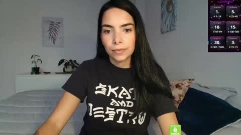 Sweet Mysterious online show from October 3, 2025, 11:18 am