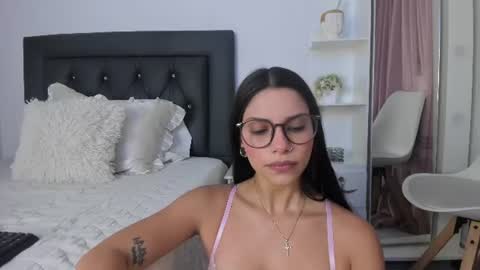 sweetnicky1 online show from July 27, 2026, 12:56 pm