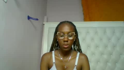 Snapshot of sweetnovah chatting on May 29, 2026, 5:11 pm Novah girlie online show from May 29, 2026, 5:11 pm
