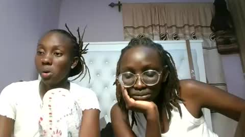Snapshot of sweetnovah chatting on June 13, 2026, 5:44 pm Novah girlie online show from June 13, 2026, 5:44 pm