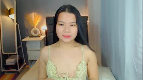 Snapshot of sweetnwildts chatting on April 20, 2026, 11:02 am Ghena online show from April 20, 2026, 11:02 am