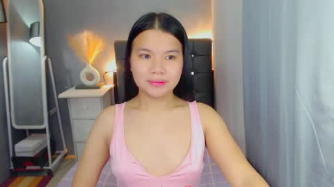 Snapshot of sweetnwildts chatting on May 7, 2026, 2:39 am Ghena online show from May 7, 2026, 2:39 am