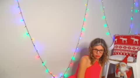 Veronica and Alex online show from November 16, 2025, 7:58 am