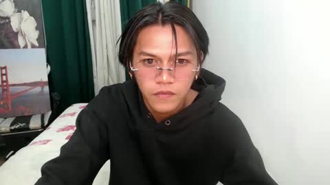 Snapshot of sweetpie_asian chatting on December 2, 2024, 4:20 pm sweetpie asian online show from December 2, 2024, 4:20 pm