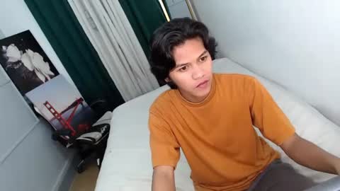 Snapshot of sweetpie_asian chatting on December 19, 2024, 9:28 pm sweetpie asian online show from December 19, 2024, 9:28 pm