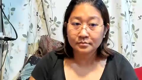 Snapshot of sweetpilipina88 chatting on November 10, 2025, 10:31 pm MIA online show from November 10, 2025, 10:31 pm