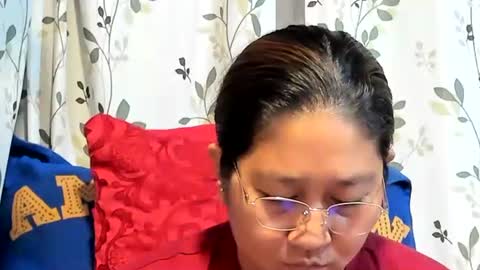 Snapshot of sweetpilipina88 chatting on November 24, 2025, 10:53 pm MIA online show from November 24, 2025, 10:53 pm