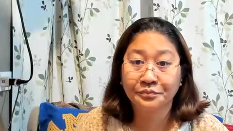 Snapshot of sweetpilipina88 chatting on December 3, 2025, 1:02 am MIA online show from December 3, 2025, 1:02 am