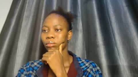 slim ivy online show from December 18, 2025, 3:34 am