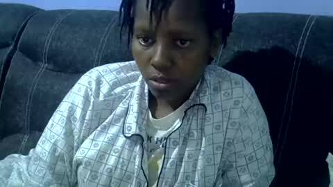 queen online show from October 5, 2025, 2:54 am