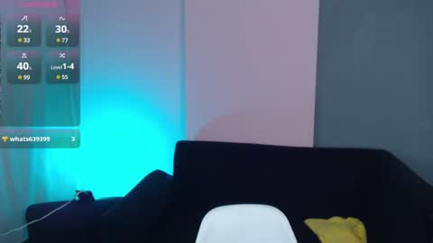 Rafaella online show from December 3, 2024, 10:51 pm