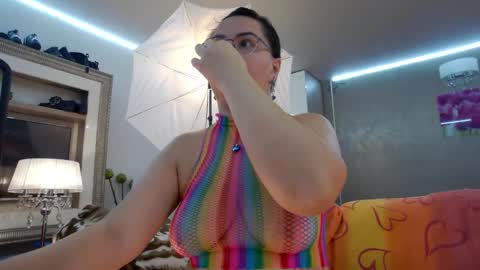 SweetRaisa online show from October 14, 2025, 1:50 am