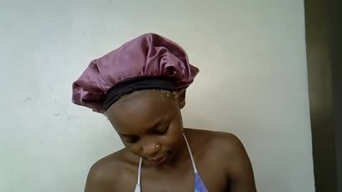 Snapshot of sweetrall chatting on March 1, 2026, 1:13 pm Lilly online show from March 1, 2026, 1:13 pm