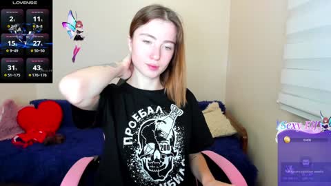 Snapshot of sweets_alma chatting on December 25, 2024, 9:34 am sweets_alma online show from December 25, 2024, 9:34 am