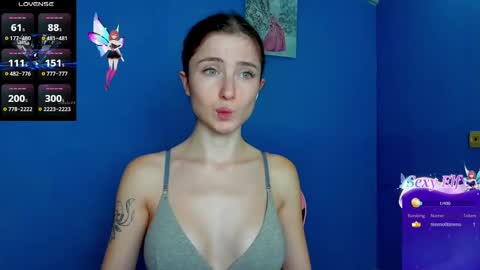 Snapshot of sweets_alma chatting on February 14, 2025, 11:42 am sweets_alma online show from February 14, 2025, 11:42 am