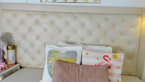 Snapshot of sweets_one chatting on February 9, 2026, 3:21 am sweets one online show from February 9, 2026, 3:21 am