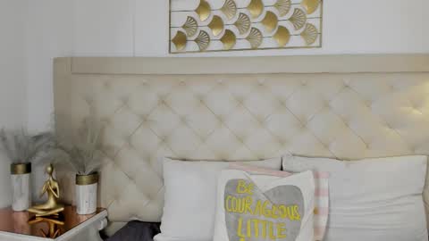 Snapshot of sweets_one chatting on March 2, 2026, 7:15 am sweets one online show from March 2, 2026, 7:15 am