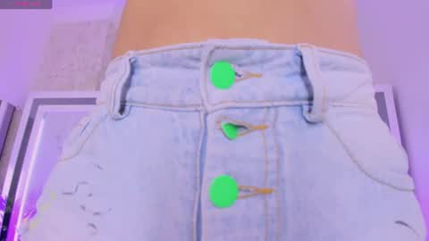 sweetsalome_01 online show from June 17, 2026, 12:40 pm