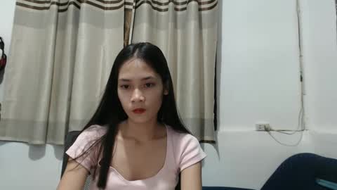 Snapshot of sweetsexygirl20 chatting on December 11, 2024, 11:41 am Mia online show from December 11, 2024, 11:41 am