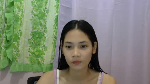 Snapshot of sweetsexygirl20 chatting on December 20, 2024, 4:09 am Mia online show from December 20, 2024, 4:09 am