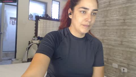 Snapshot of sweetsmile28 chatting on January 22, 2025, 12:17 pm Dianis online show from January 22, 2025, 12:17 pm