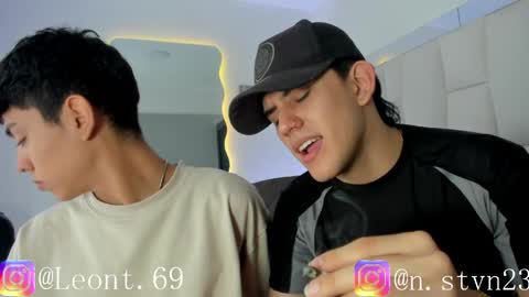 sweett_candy2 online show from April 7, 2026, 1:33 pm