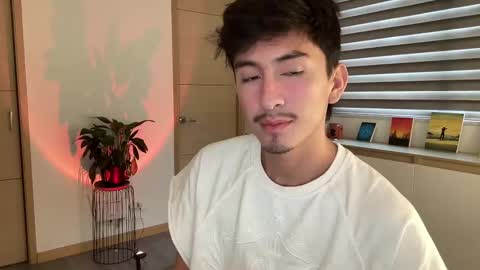 Andy  online show from October 17, 2025, 6:32 pm